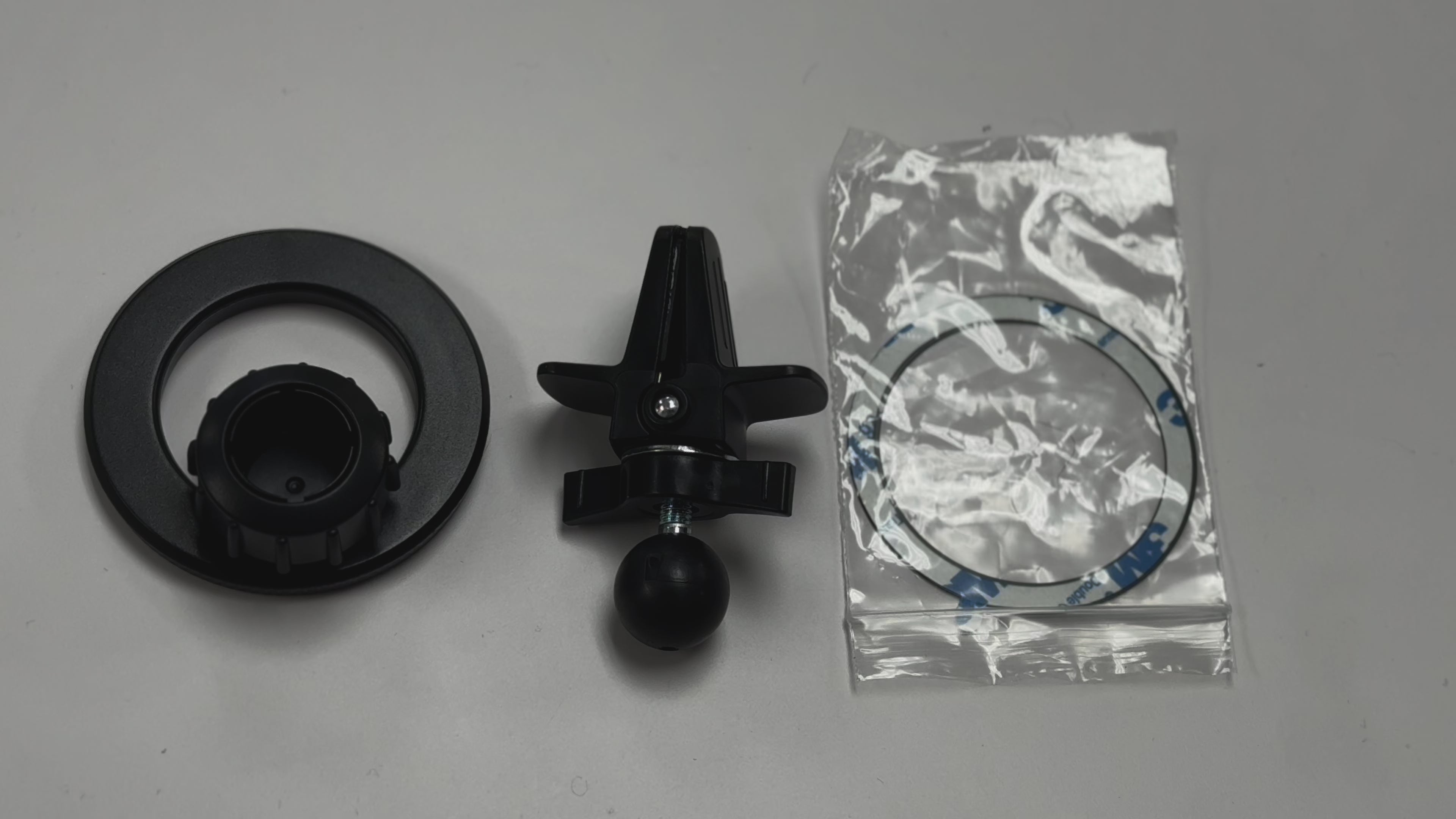 Esoulk Air Vent Magnetic Car Holder for iPhone models and Android devices.